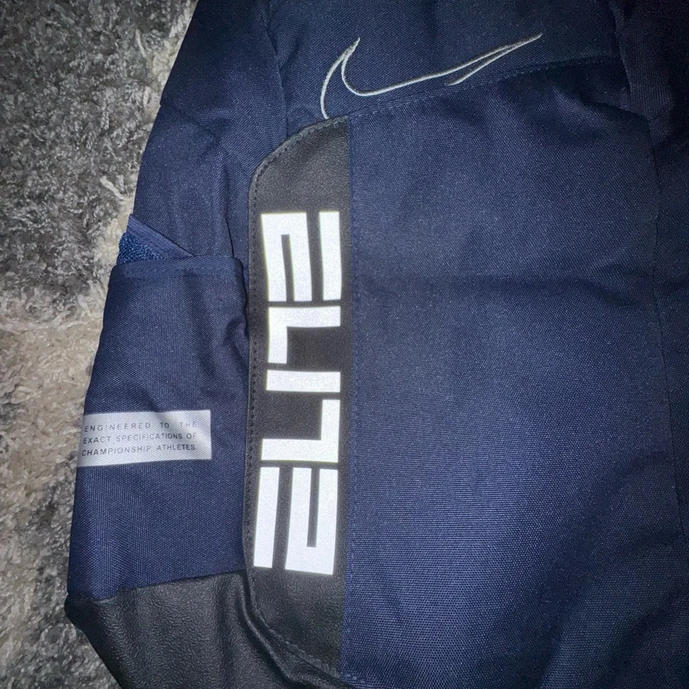 Nike Elite Navy and Black Men's Backpack - Picture 4 of 4